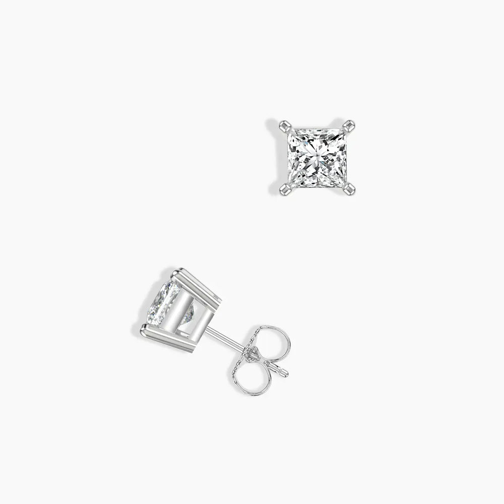 Aretes clásicos de 14 KW de 4 puntas y 1,00 quilates con presión media